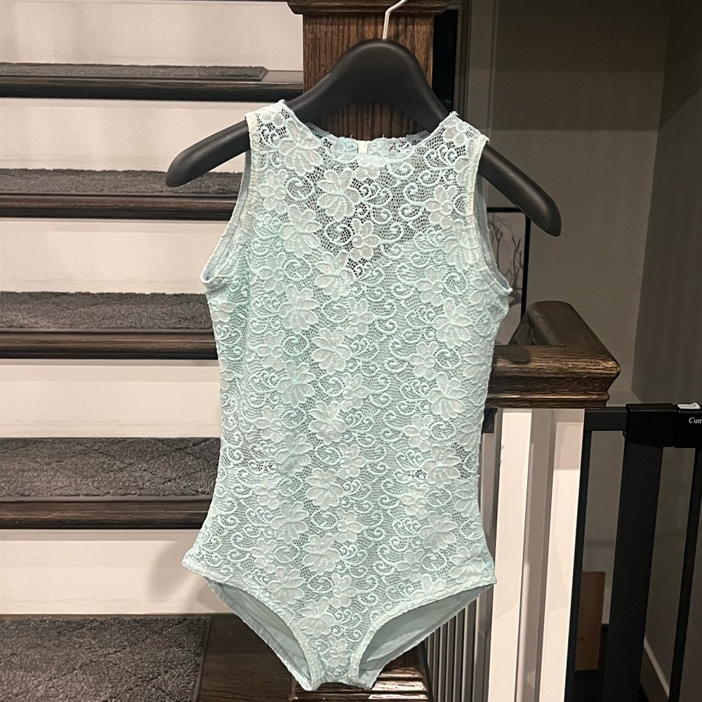 Xiaoxiao Designs “Aphrodite” Full Lace Leotard – Baby Blue